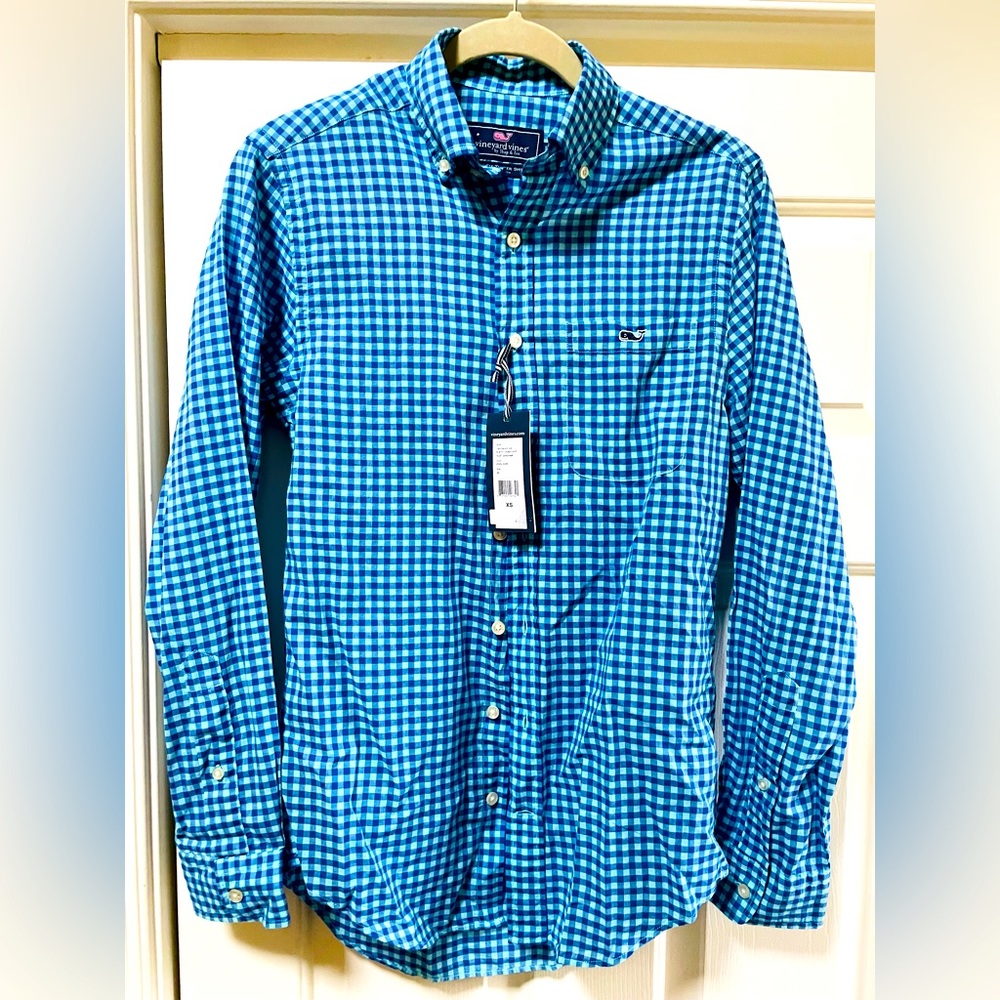 Vineyard Vines button Mens XS shirt